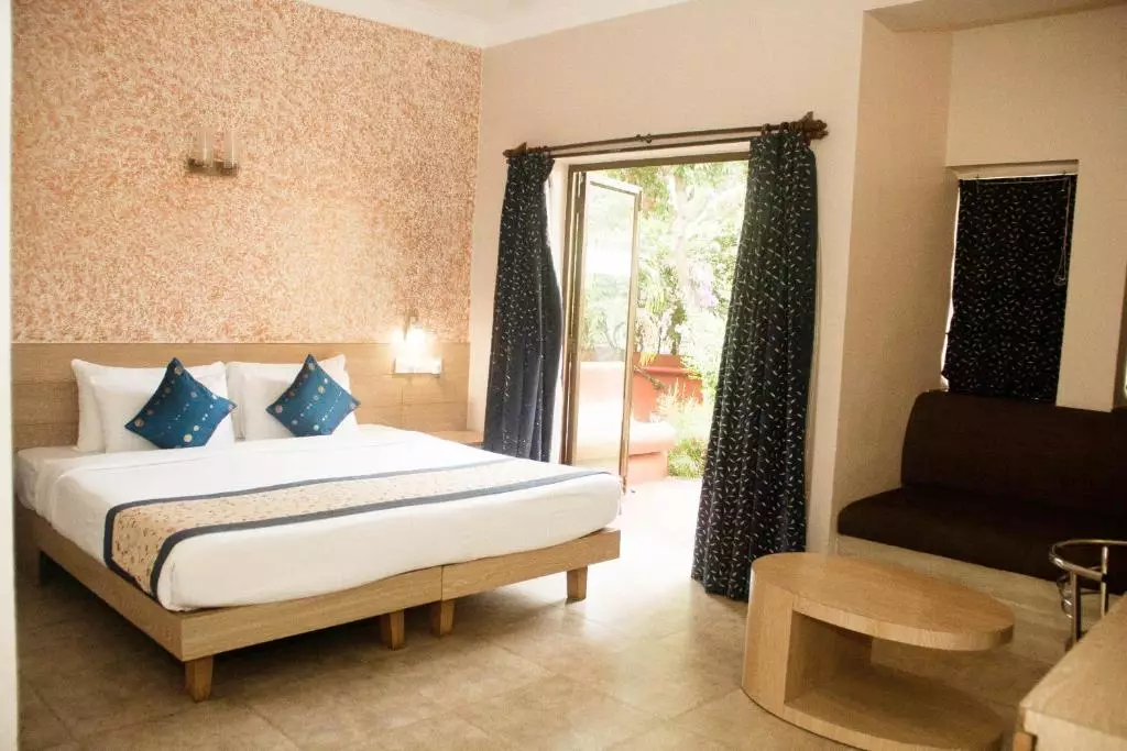 Whispering Palms Beach Resort